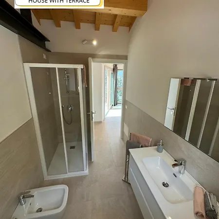 The View Torri Del Benaco